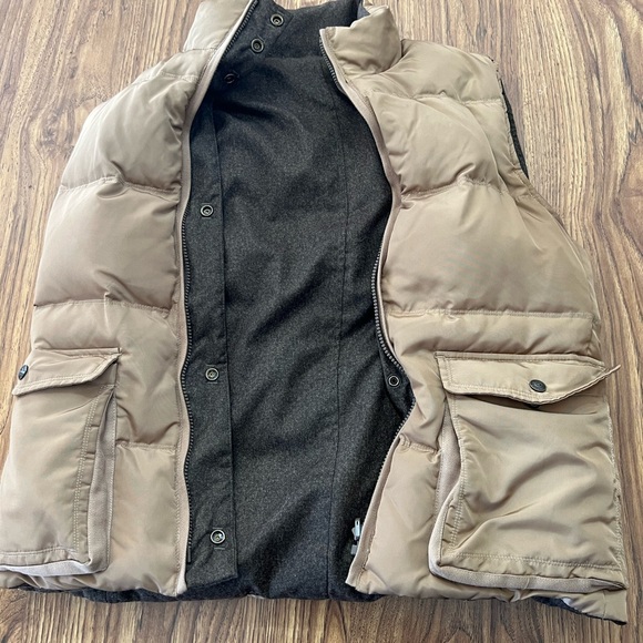 Schott NYC Vest - Picture 2 of 3